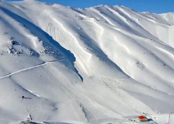 پیست اسکی و اسنوبرد فریدون شهر