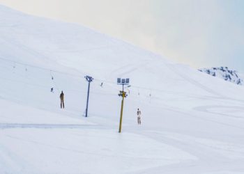 پیست اسکی و اسنوبرد کاکان