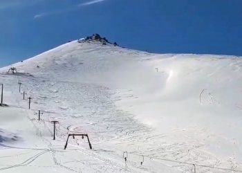 پیست اسکی و اسنوبرد شازند